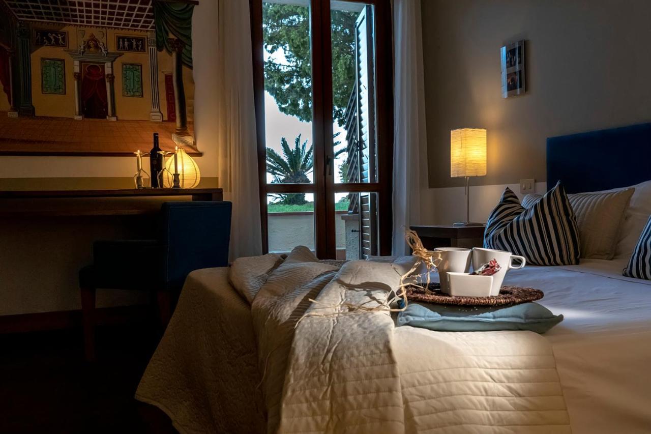 Pocho Hotel
